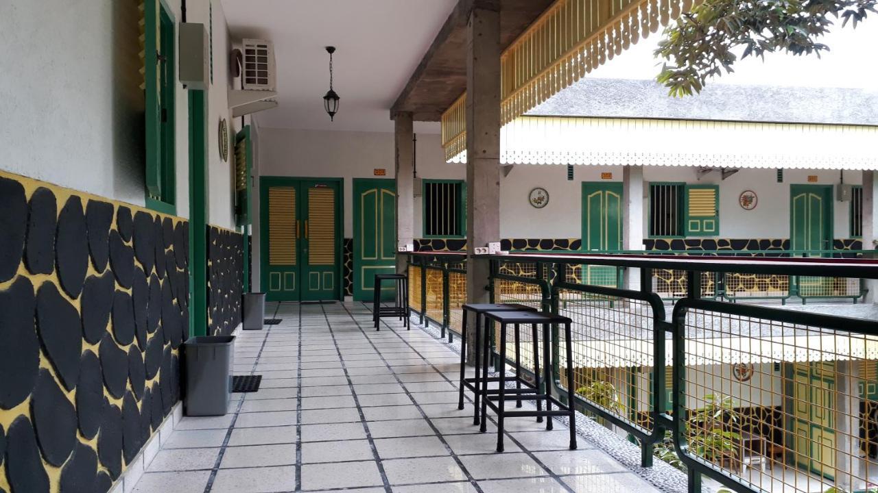 Joglo Aruna SYARIAH Prawirotaman Exterior foto